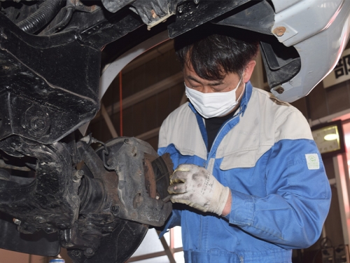 ✅多様な車種に携わり、技術を高める日々。安定基盤と充実手当で、リーダー候補を募集✨