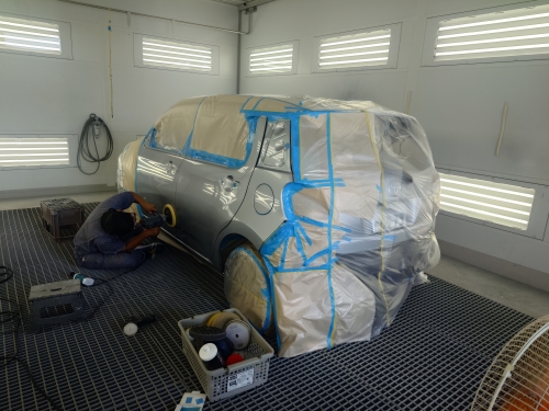 【指定工場】鈑金塗装業務！経験者募集✨日・祝休みで残業ほぼ無し！