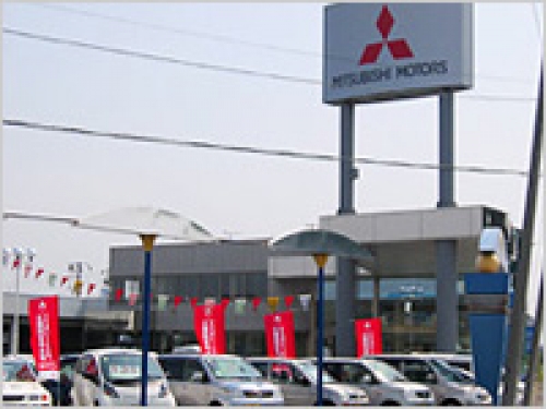 【嬉しい新車車両貸与／住宅手当】整備士募集・年間休日120日・転勤なし