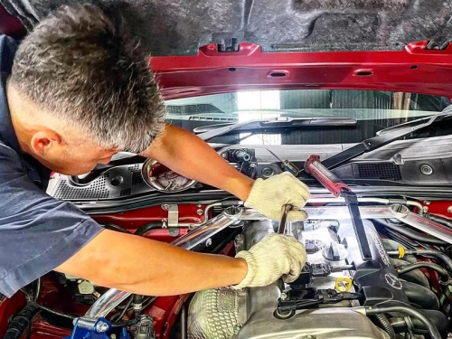 ✅書類選考無し！✅面談確約！✨地域密着の自動車整備工場で検査員のお仕事！