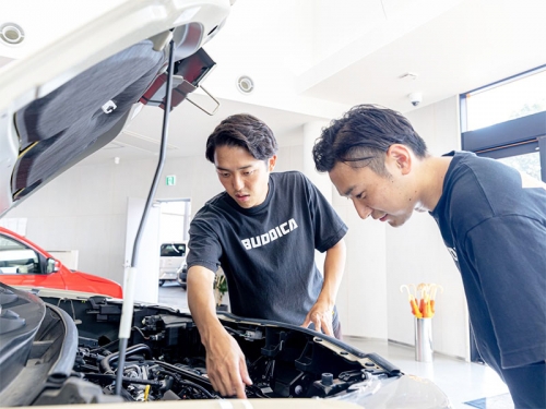 自動車整備士 (新設工場の立ち上げ・月給35万円～） 入社祝金100万✅理想の工場を、ゼロから創る