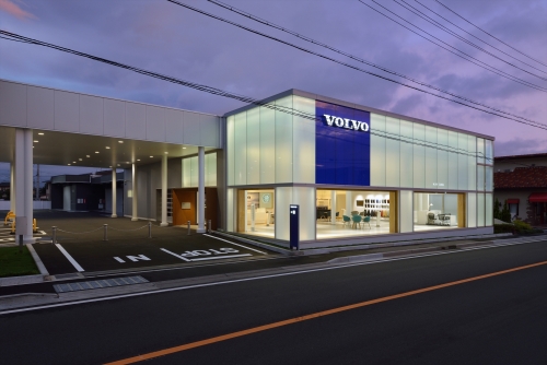 ボルボ／松本市【メカニック】年間休日120日！