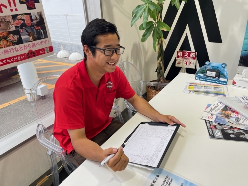 中古車販売スタッフ/昨年の未経験入社実績10名！/年間休日129日以上可能！