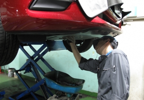 国内最大のマツダ正規ディーラー｜30歳平均年収490万円！週休2日制で年休117日◎安心の福利厚生♪