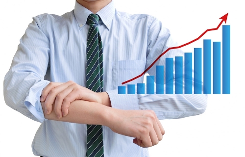 【将来の幹部候補】国産ディーラーにて自動車整備【工場長】