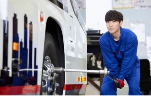 貸切観光バス【整備士】キャリアパス有！ブランク、未経験OK◎希望休取得率100％