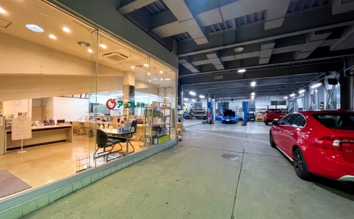 正規ディーラーだからしっかり成長できる！手厚い家族手当や社員の仲の良さが魅力！