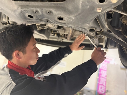 自動車整備士（2級）月給40万円～／ 家族を守れる収入へ ✅価値を最大化する「次世代の働き方」