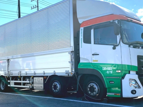 ✅ 「ブランクあり」でも大丈夫！丁寧なサポートあり！✨大きな荷物を扱う、ちょっとカッコいい仕事