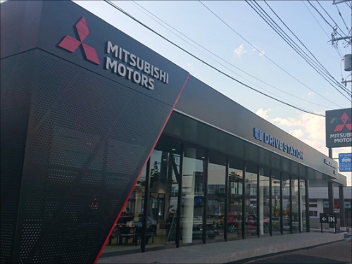 【嬉しい新車車両貸与／住宅手当】整備士募集・年間休日120日・転勤なし