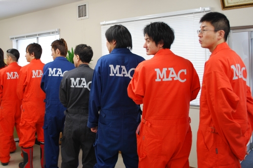 【入社祝金30万】残業ほぼ無し！日・祝休み！私生活も大切に整備士として活躍！