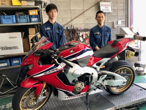 【無資格・未経験OK】バイクに興味があれば大歓迎！教育体制や資格取得支援も充実！！