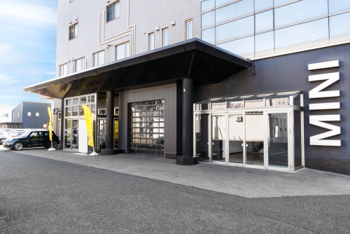 ≪新潟市×サービスアシスタント事務≫MINI正規ディーラー/経験を活かしてサービス部門の要に！