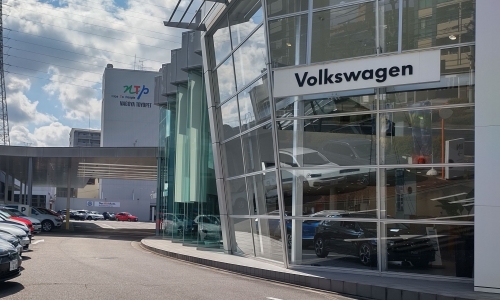 フォルクスワーゲン／名古屋市天白区【メカニック】年間休日120日！