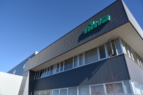 ⭐️新規オープニングスタッフ募集⭐️タイヤ・カー用品の営業職✅経験不問✅日・祝日が固定休