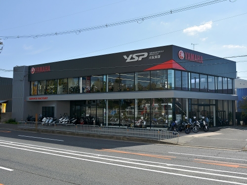 【バイク整備士・営業】二輪未経験者も歓迎！ピット内は冷暖房完備。残業少な目でプライベートも◎