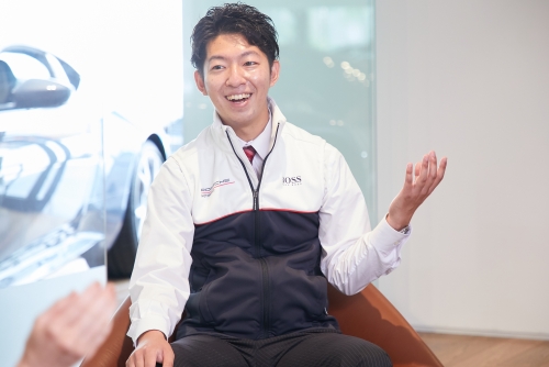 ≪湘南&times;アドバイザー≫ポルシェ正規ディーラー/年休120日/賞与5か月分実績