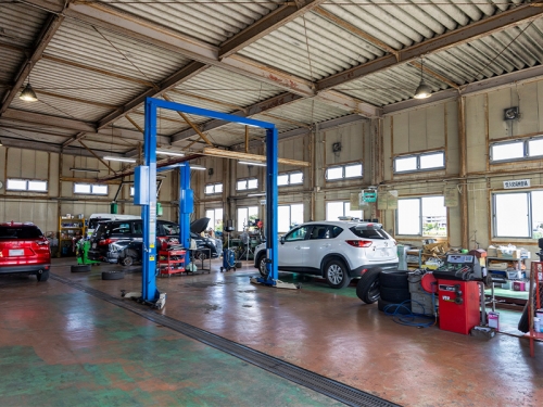 【3級採用枠】日曜月曜祝休&times;残業ほぼゼロ｜自動車整備士（年間休日120日）