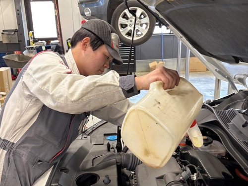 ✨整備士の卵へ✨ホンダのピットで実務体験✅将来の正社員登用も歓迎✅時給1200円✅和歌山で学ぶ