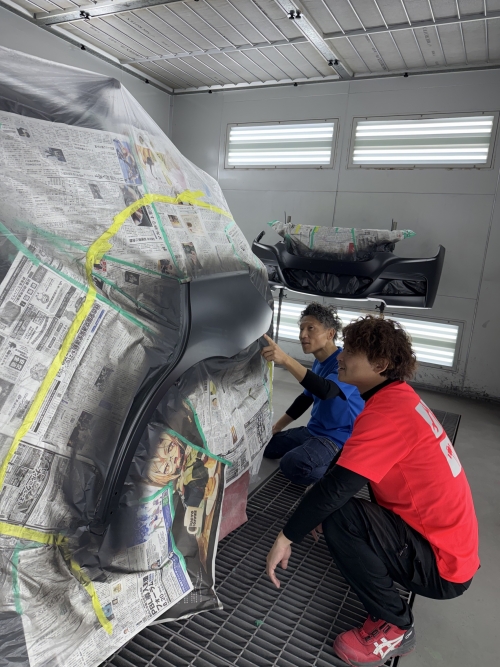 塗装経験者急募　完全週休二日制の上下の風通しの良い会社です♪　事故車修理の㈱リペ屋