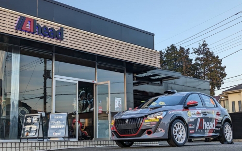 カスタムカーのメカニック◆整備等を担当／世界的モータースポーツに出場中！！