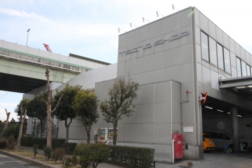 トヨタ正規ディーラーで鈑金塗装スタッフ募集✅南大阪エリアを中心とした大阪最大グループ✨