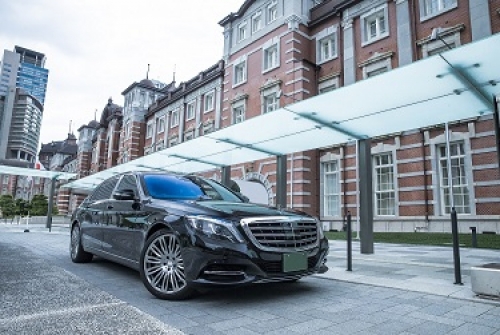 【未経験OK!】ベンツ・レクサス・BMW等、当社のタクシー・ハイヤーの整備