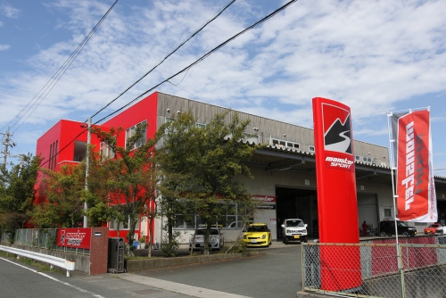 『MONSTER SPORTカスタマイズショップ モンスター静岡磐田店　整備士募集