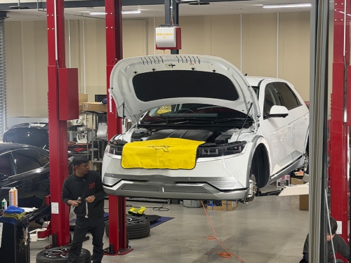 国産・輸入車からマニアックな希少車も取扱あり⭐/自動車販売スタッフ✅引越費用負担＆家賃補助