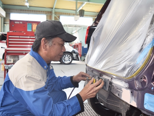 【繁忙期&times;時給1800円】鈑金経験１年以上歓迎。得意工程中心で、無理なく働ける短期アルバイト✨