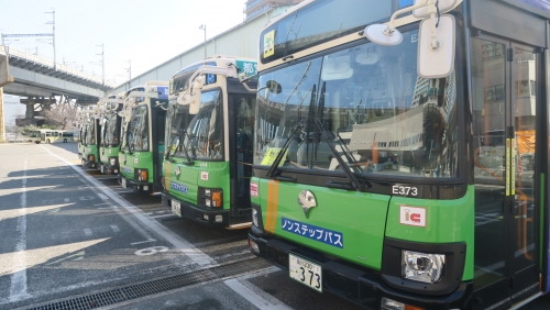 【路線バス整備士募集】都営バス各支所での自動車整備・板金塗装　シニアも歓迎！