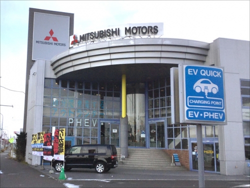 【嬉しい新車車両貸与／住宅手当】整備士募集・年間休日120日・転勤なし