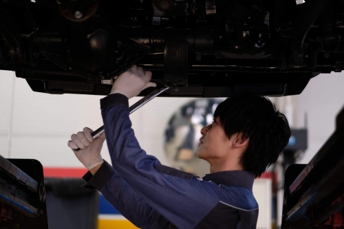 【自動車整備士・サービスフロント・検査員/　秋田市】取扱全9ブランドの正規輸入車ディーラーです！