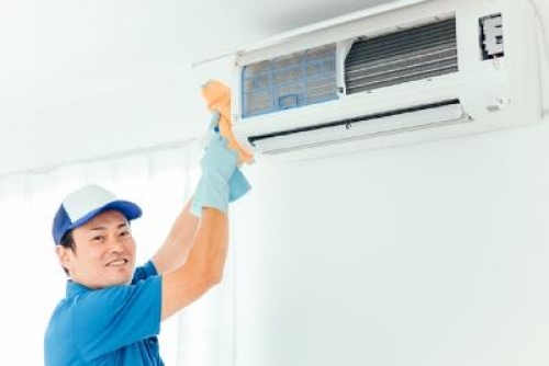 【大手メーカー業務委託】家電製品の出張修理（エアコン取付・取外・クリーニング）（神奈川県横須賀市）