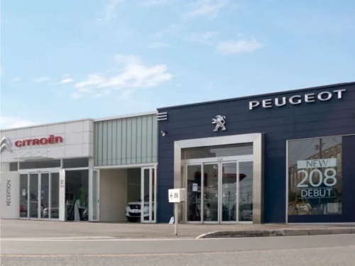 輸入自動車ディーラーの営業&ensp;年間休日122日　プジョー シトロエン大分