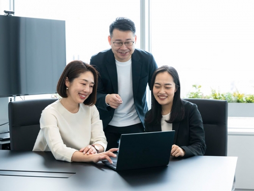 経理スタッフ｜残業ほぼ無し✨産休育休実績アリ✅MID ALFA本社