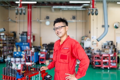 整備士募集！実務未経験OK✅年休117日！その3級資格、ナオイオートで輝かせよう