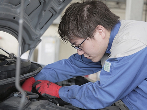 ✅面談確約✅短期アルバイト✨短期間でも整備の現場を体験！学びと達成感をその手に