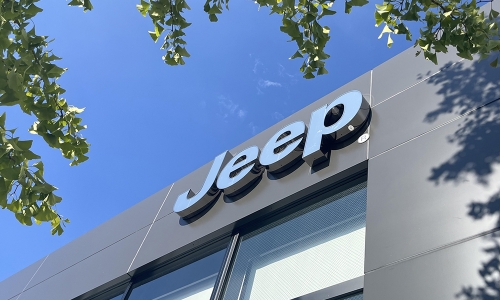 車両回送および洗車、登録業務／ジープ横浜みなとみらいサービスでのお仕事！