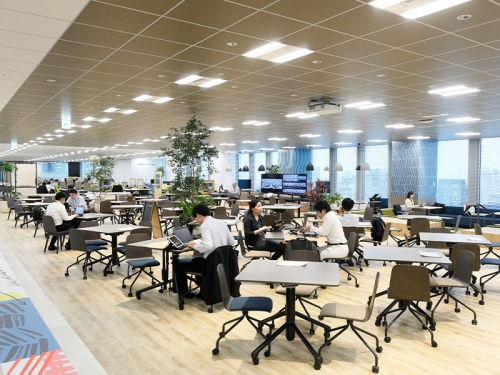 ✅NECグループで自動車整備士経験を活かすデスクワーク✨修理方法の問い合わせ対応などを行うレア求人✨