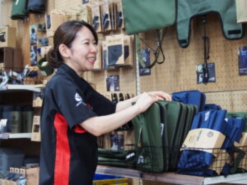 週2日～勤務可能♪オートバックスのフロアスタッフ（レジ・販売）募集！シフトは柔軟に対応可！