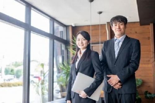 【年収600万目指せる】輸入車ディーラーでのサービスアドバイザー（神奈川県横浜市金沢区）