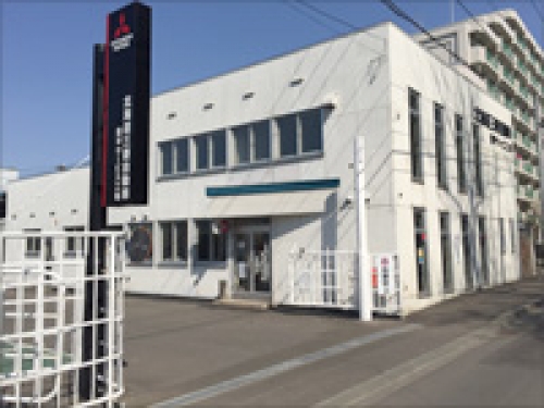 【嬉しい新車車両貸与／住宅手当】整備士募集・年間休日120日・転勤なし