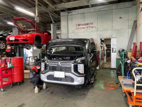 三菱で整備士／整備士限定！車両貸与制度（三菱の新車を無償貸与）
