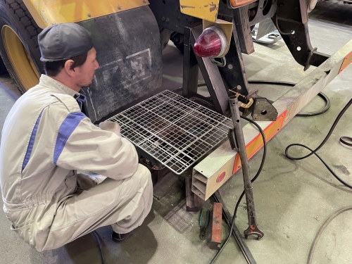 特殊トラック整備のプロになりませんか？