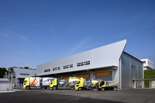 特殊トラック整備のプロになりませんか？