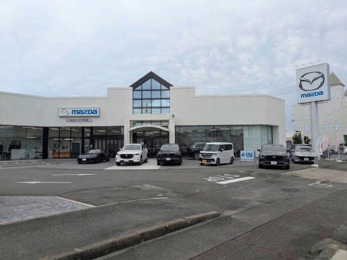 【マツダメーカー直系正規ディーラー】　東海三県で地元就職！完全週休2日！マツダのメカニック