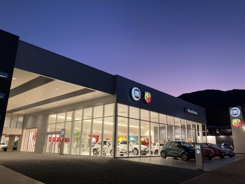 福山市/サービスアドバイザー/正規輸入車ディーラーでのお仕事