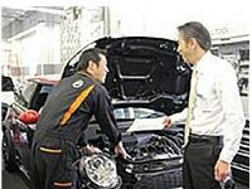 BMW・MINI、VOLVO、JEEP等の輸入車サービスアドバイザー