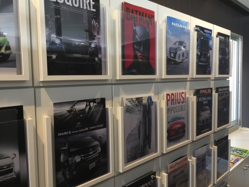 新車カタログも特注で作りました